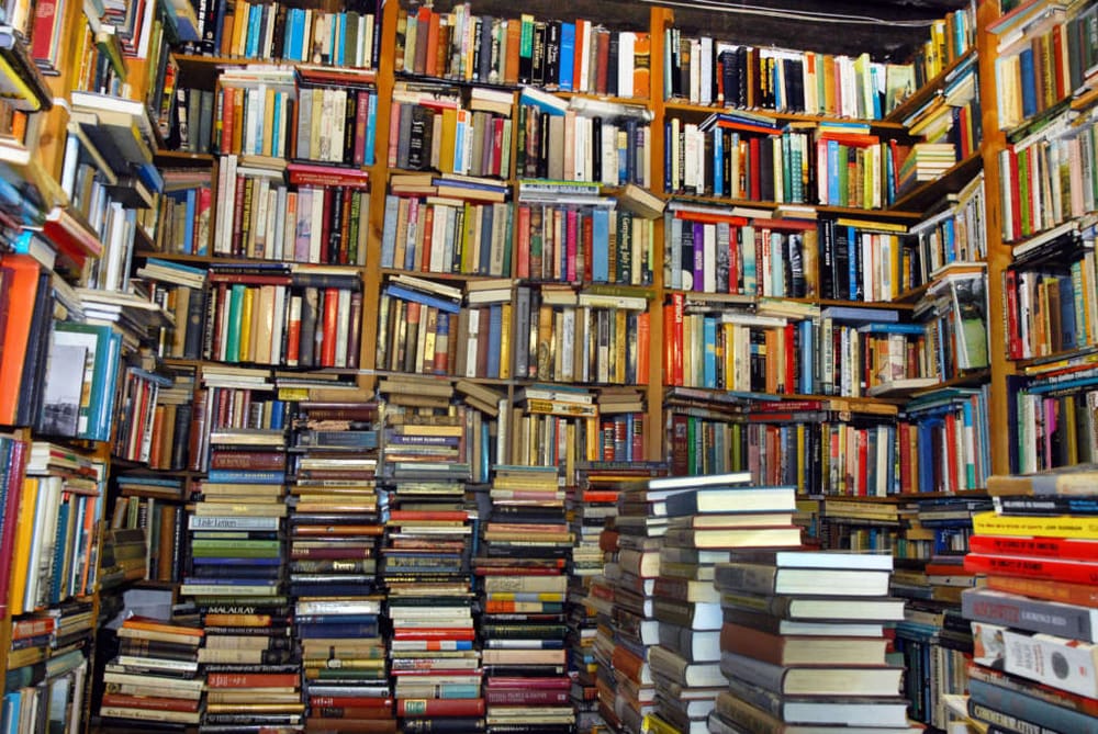Inaam Kachachi Wins Lagardere’s Award for Novel
