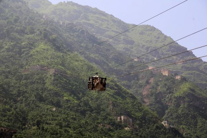 In Yemen’s Remote Mountains, No Sign of War but People Struggle