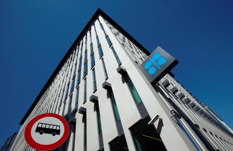 OPEC in New Push to Clinch First Deal to Curb Output Since 2008