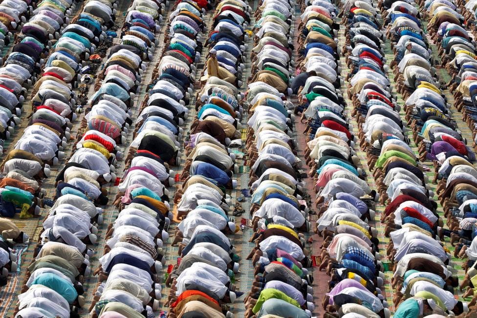 Indian Muslims Replace Eid Sacrifices with Fish, Eggs