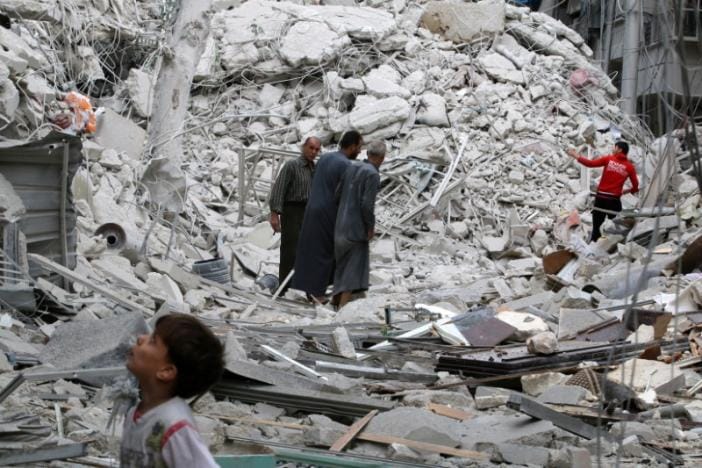 Death Toll Climbs in Aleppo following Fierce Air Strikes