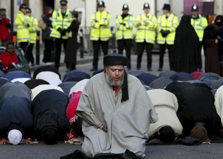 American Experts: Religion Unlikely a Motive for ISIS American Followers