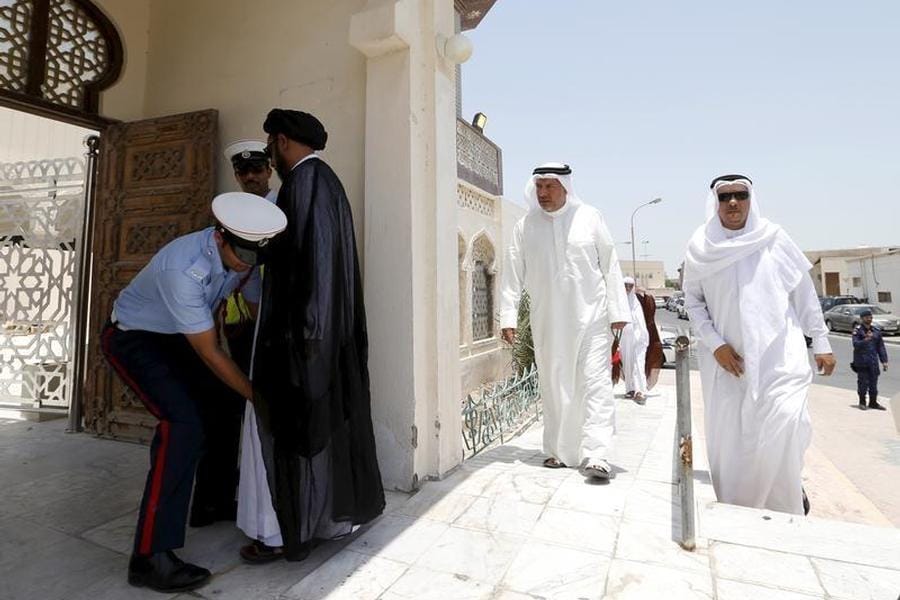 Gulf between Iran’s Meddling, ISIS’ Terrorism