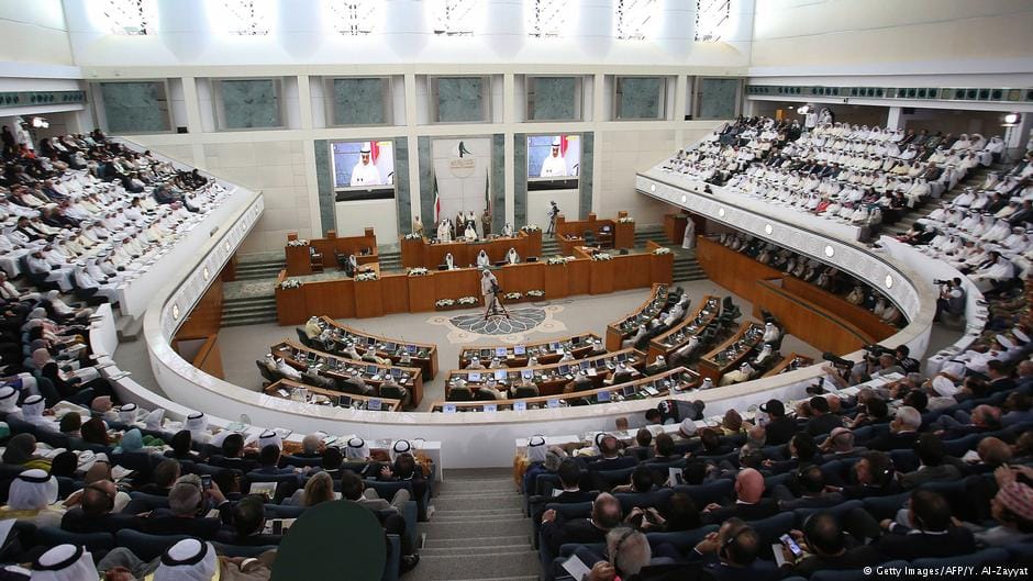 Government Presidency File Threatens Aoun’s Chances to Become President