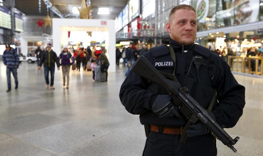 German Police Arrest Syrian Man Wanted in Bomb Plot