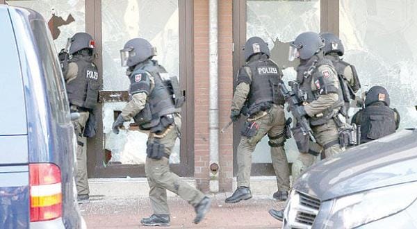 Five Men Arrested on Suspicion of Recruiting For ISIS in Germany