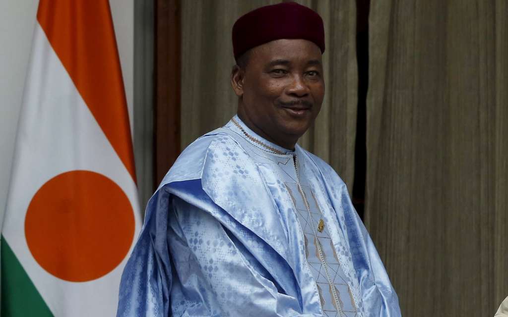 King Salman Receives Condolences from Niger President on Death of Prince Turki