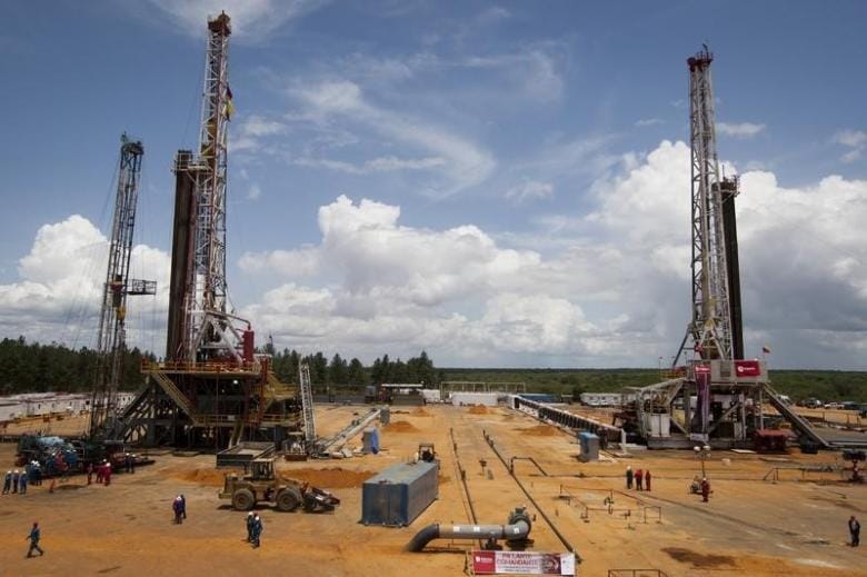 U.S. Justices Drill Down on Venezuela Oil Rig Dispute