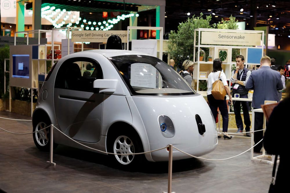 Apple Shows Ambition to Get into Self-Driving Car Race