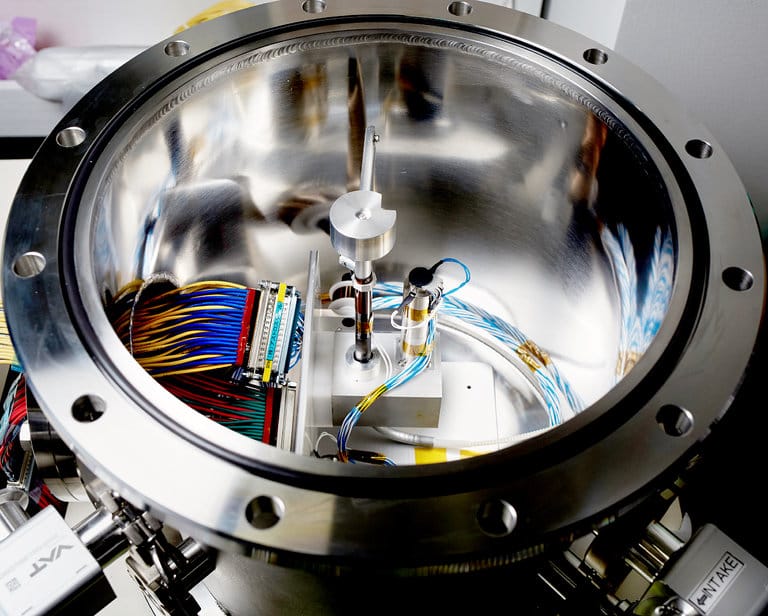 Space’s Trash Collector? A Japanese Entrepreneur Wants the Job