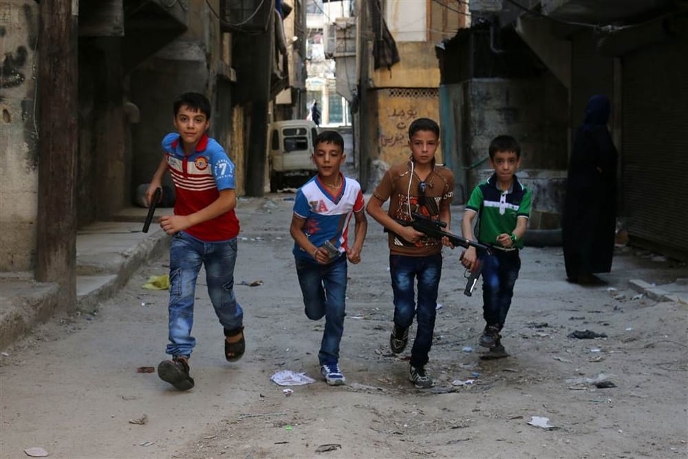 Nearly 20,000 Children Flee Aleppo