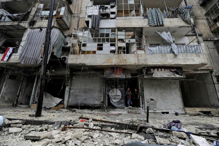 Heavy Shelling Continues over Aleppo as Evacuation Stalls
