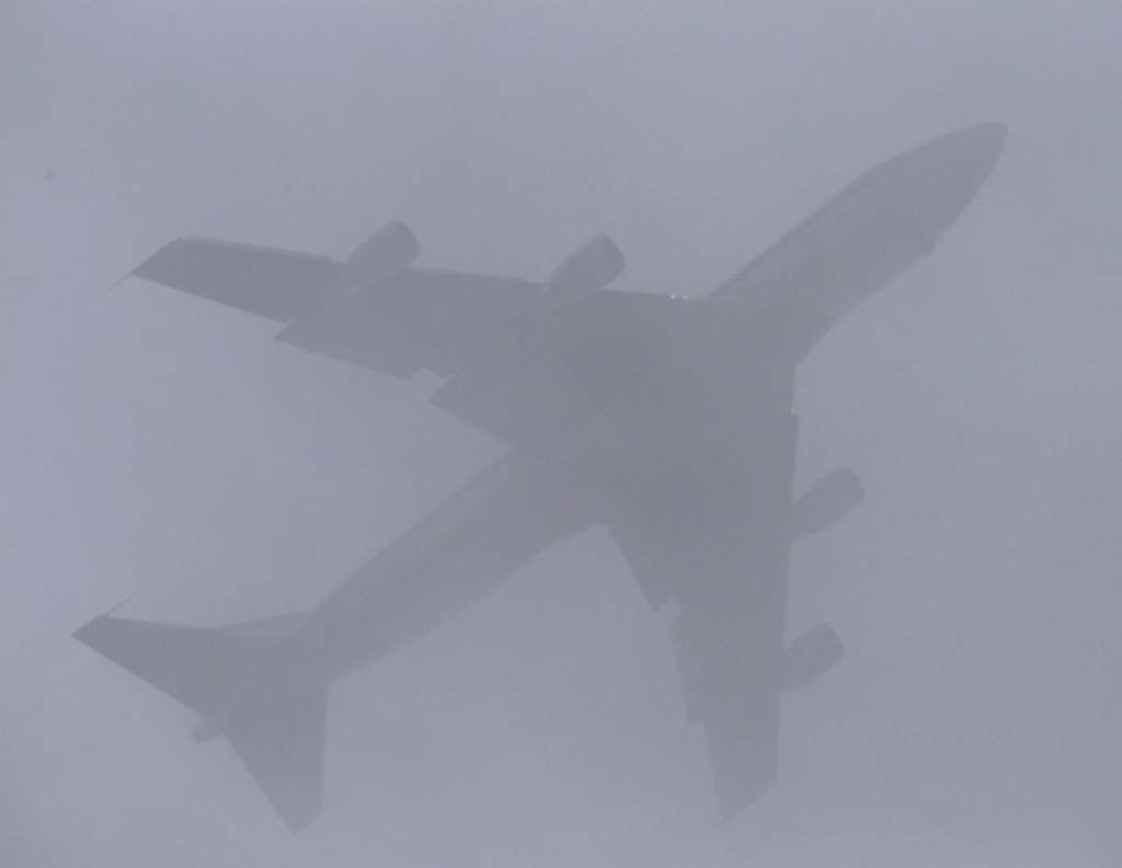Obama’s Final Ride into a Wet, Foggy California Night