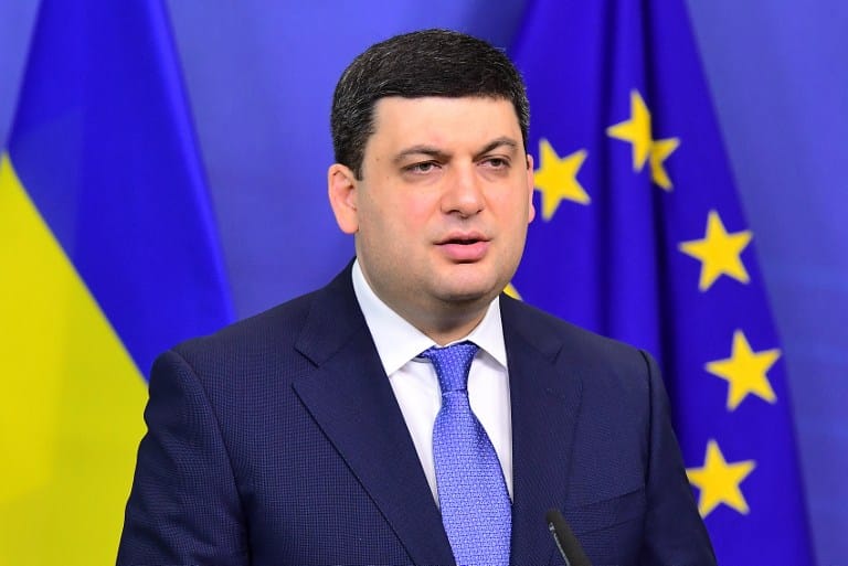 Ukraine PM Expects IMF Deal Soon as Fighting Rises East