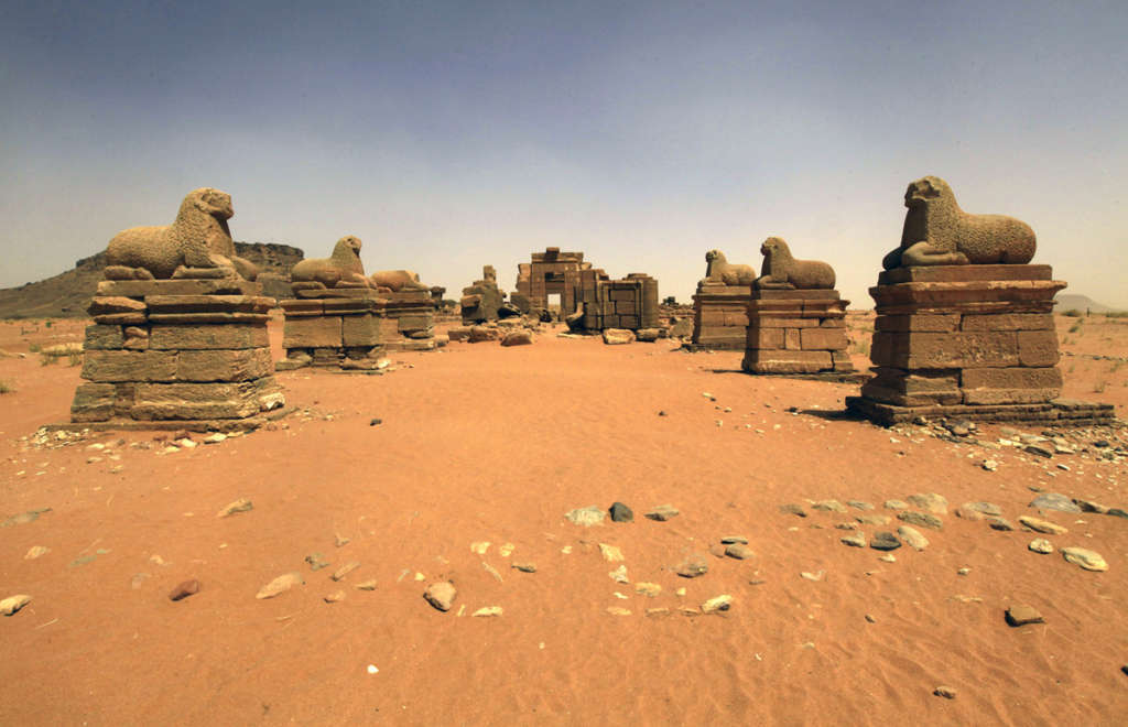Sudanese Minister: The Louvre to Organize Exhibition on Sudan’s Antiquities