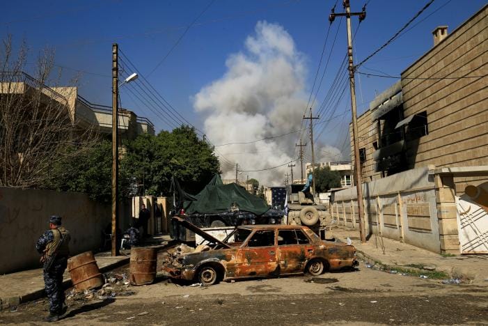 Iraqi Forces Capture Mosul Bridge, Close in on State Buildings
