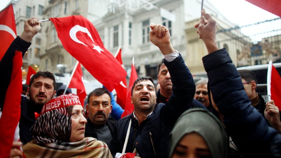 Germany May Ban Turkish Campaign Events as Tensions Boil