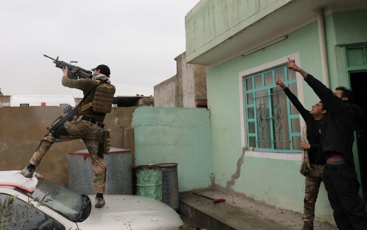 Iraqi Forces Launch New Push toward Mosul Old City Center
