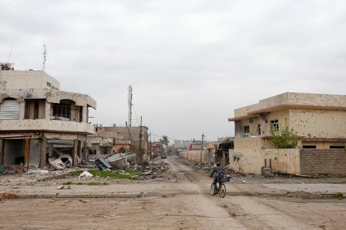 Mosul: ISIS’ Random Shelling on Liberated Areas Injures Dozens of Civilians