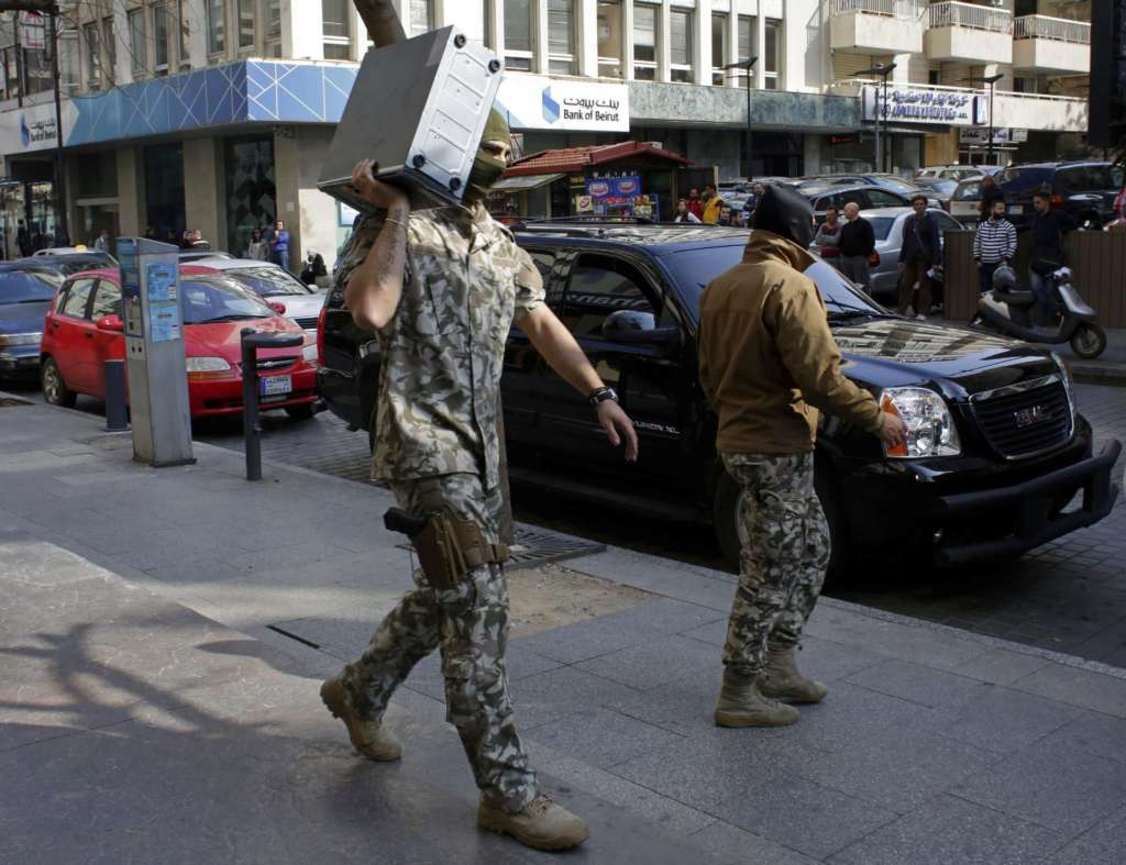 Lebanon Charges 18 with Transferring Millions to ISIS