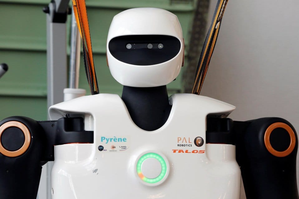 Robots Manufacture other Robots in Japan