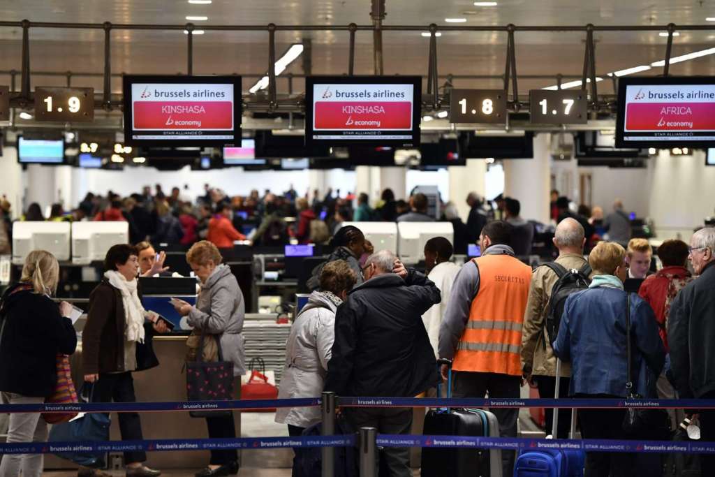 EU Starts Systematic Checks on Borders Targeting Foreign Militants