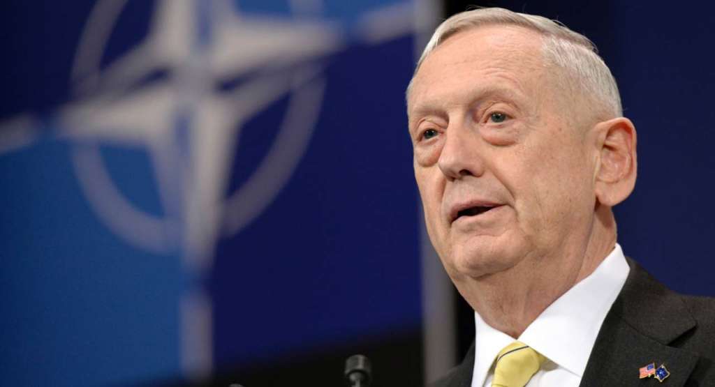 US Defence Secretary Meets Qatar’s Emir