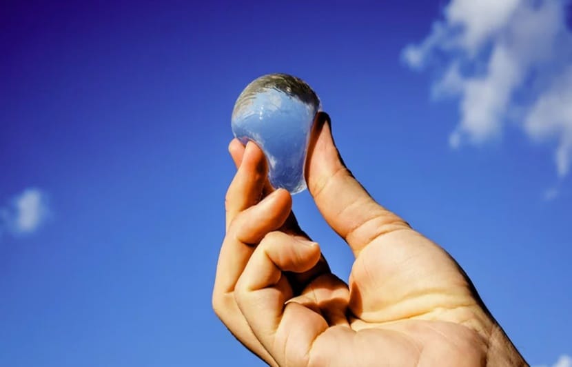 Water Balls to Quench Thirst