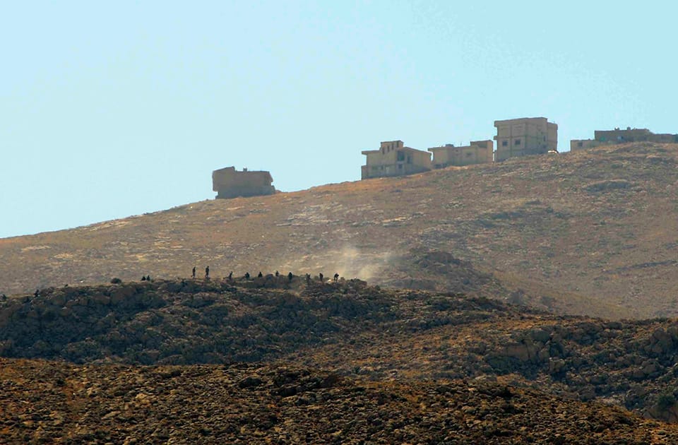 Lebanese Army Intensifies ‘Preemptive’ Strikes against Extremists in Arsal