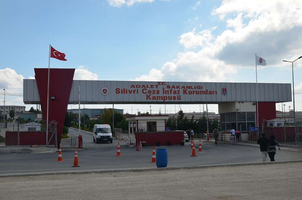 Turkey Imprisons 5, Including 4 Iraqis for Belonging to ISIS