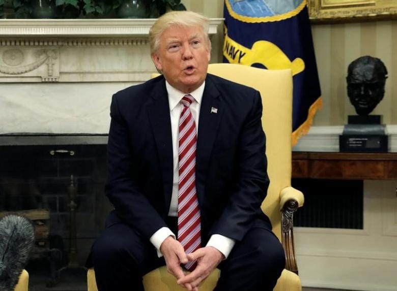 Trump Urges Russia to Restrain Assad Regime , Iran