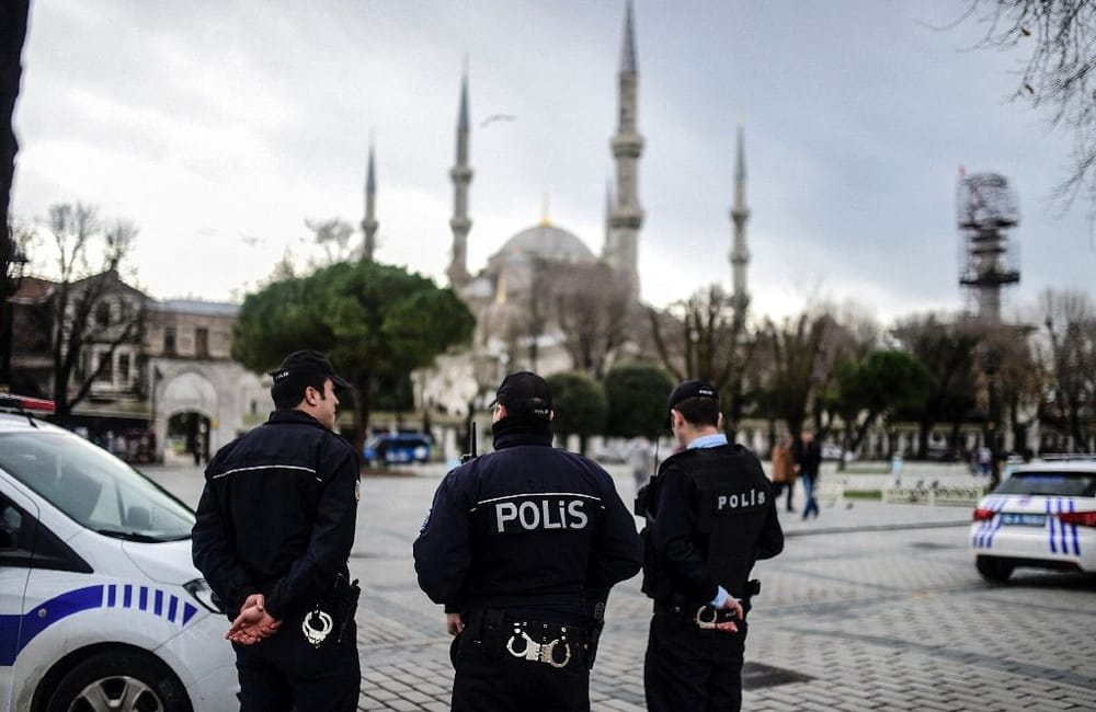 Foreign Visitors to Turkey Rise in April