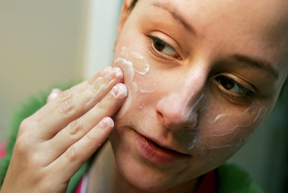 American Scientists Warn against Ointments Made of Skin Bacteria