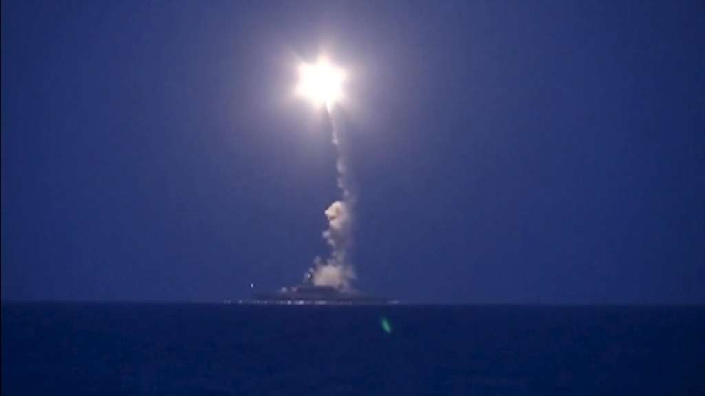 Russia Fires Cruise Missiles at ISIS Targets Near Palmyra