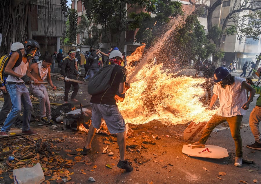 Unrest Death Toll Rises as Looting Ravages Venezuela