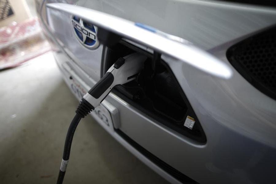 Electric Vehicles on Roads Reach Two Million, Says IEA