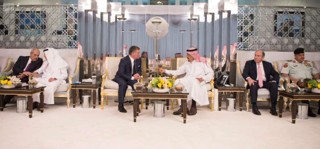 Custodian of the Two Holy Mosques Receives King of Jordan