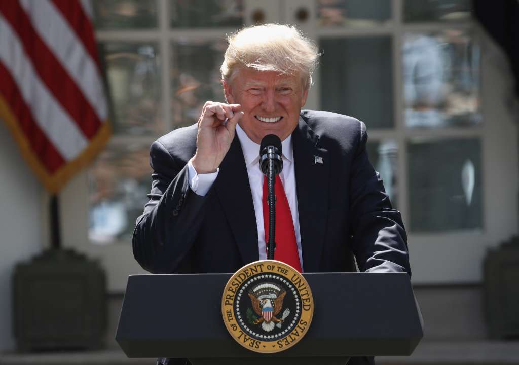 Trump Angers Tel Aviv by Postponing Decision to Move US Embassy