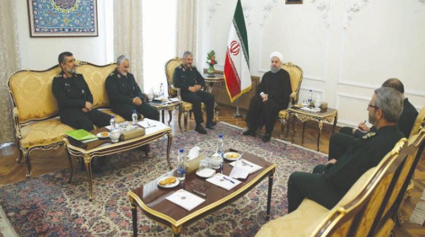 Rouhani Meets IRGC Senior Commanders to Diffuse Tension