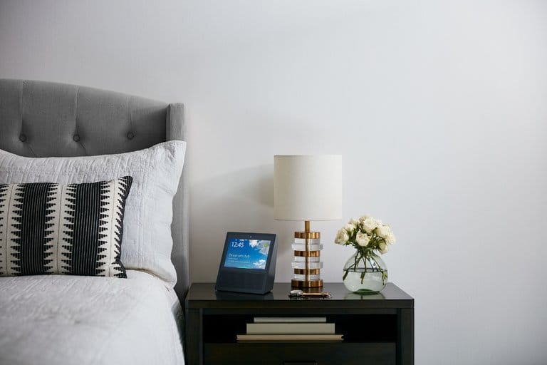 Alexa, What Happens if the Echo Has a Screen? You Get This Review
