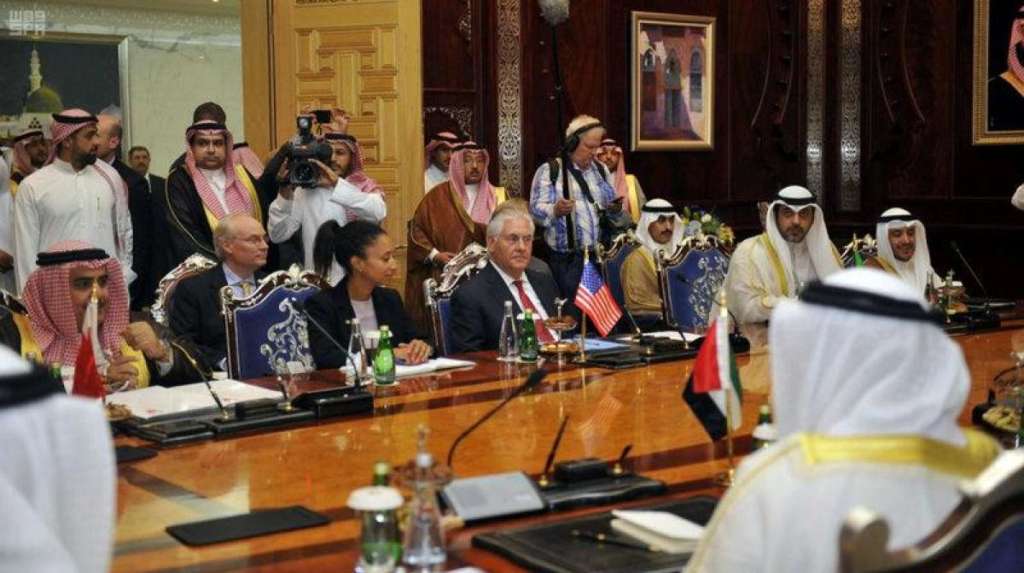 The Four States Insist on Demands, Tillerson Returns to Kuwait