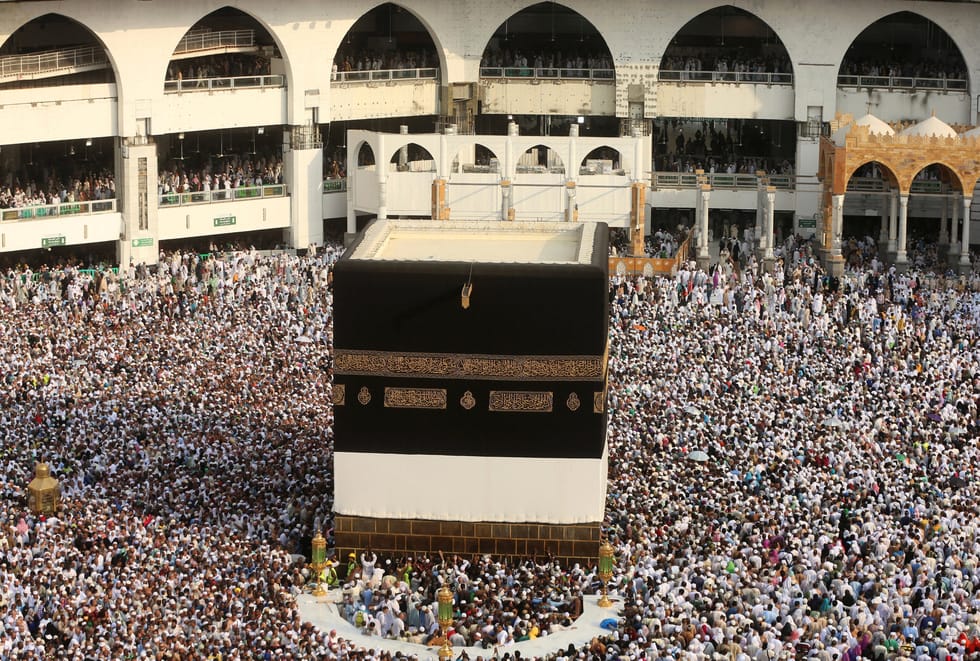 Saudi Arabia Sets Up Operations Room to Serve Qataris
