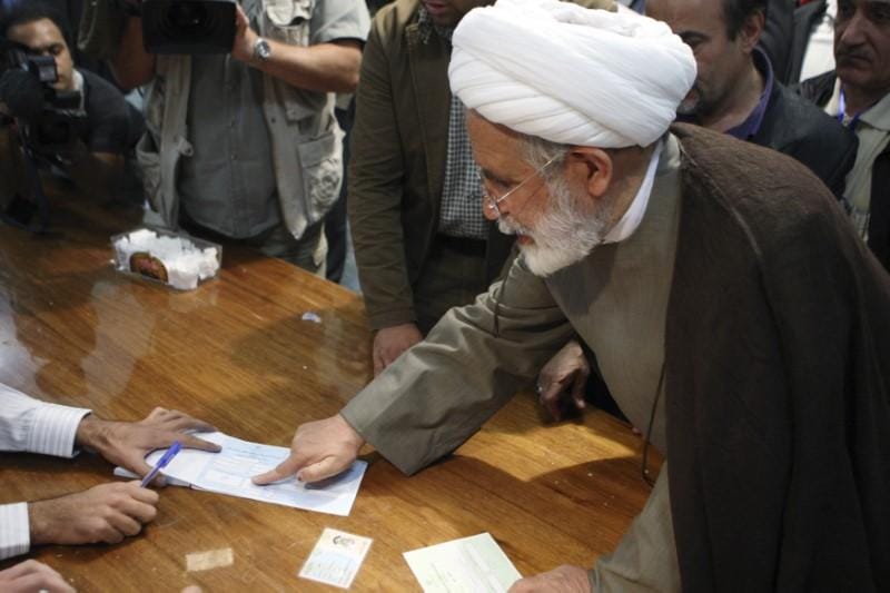 Iranian Deputy Speaker Calls for Reformists’ Leaders Trial