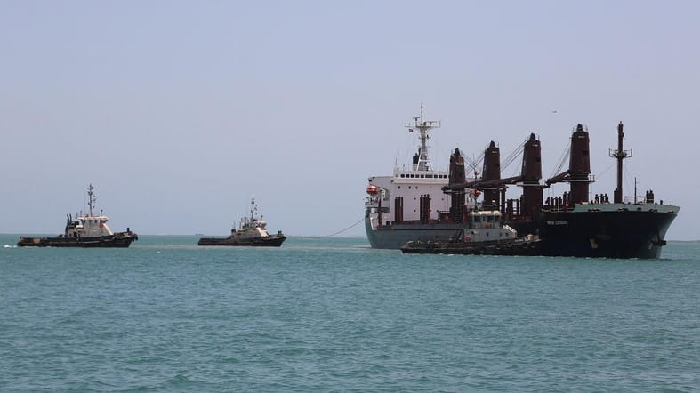 Houthis Threaten International Navigation Twice in 10 Days