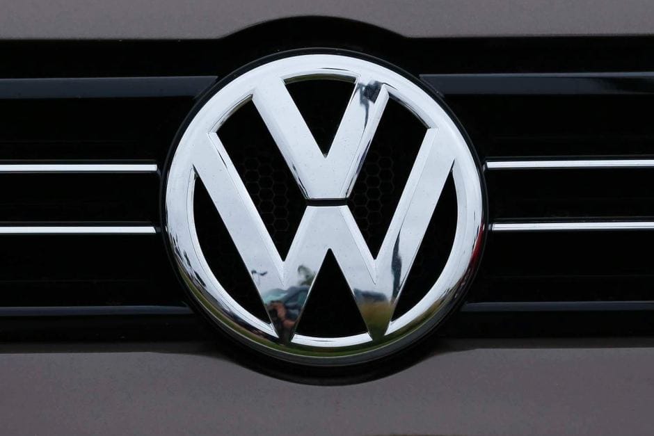 German Economy Minister Opposes Ban of Diesel Engines