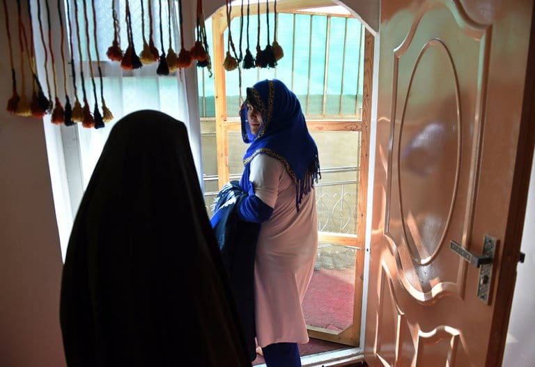 Years After Acid Attack, an Afghan Story of Survival Takes a Dark Turn