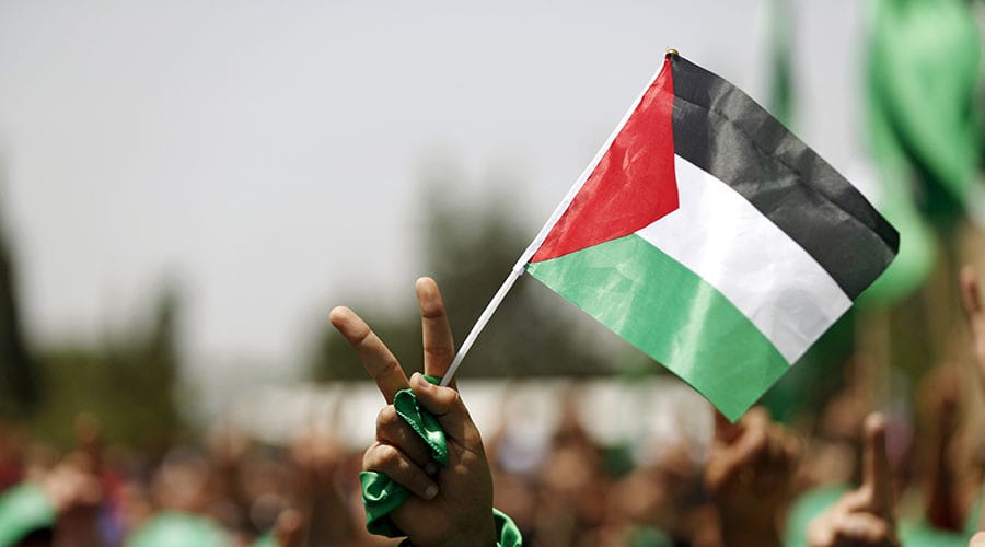 Hamas Dissolves its Government Amid Challenge of Forming National Unity Cabinet