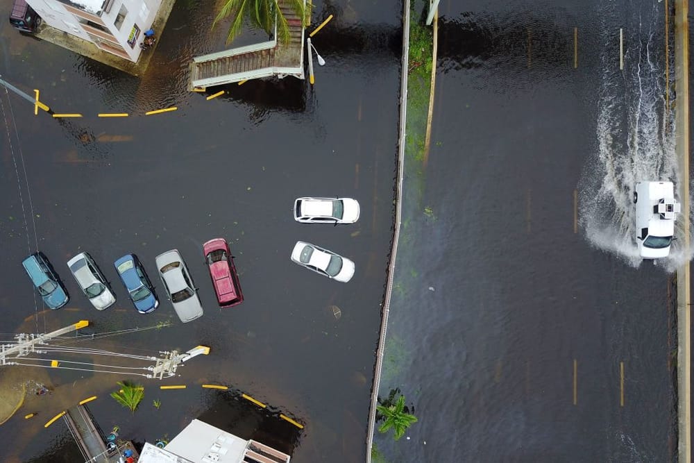 70,000 Told to Evacuate after Dam Fails in Puerto Rico