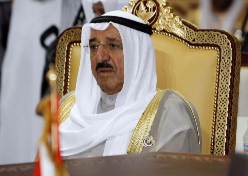 Kuwaiti Emir to Conduct Gulf Tour to Resolve Qatar Crisis