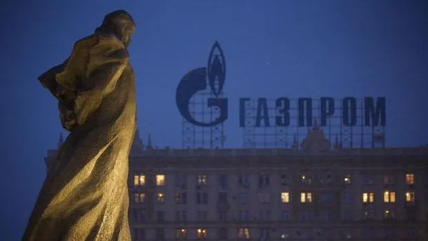 Russia tightens squeeze on Ukraine with gas price rise